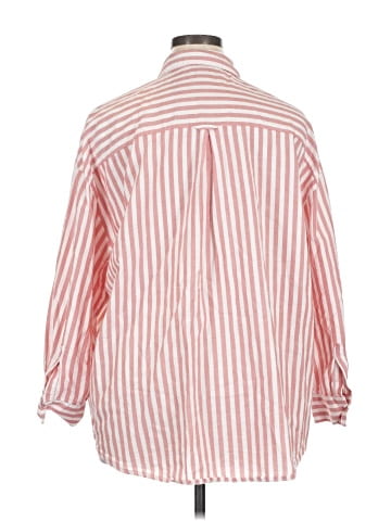 Old Navy Long Sleeve Button-Down Shirt (view 2)
