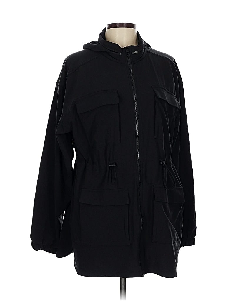 Pre-owned Zella Raincoat In Black