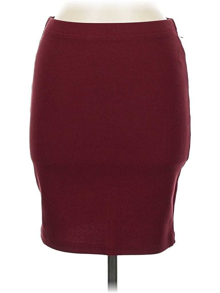 Pre-owned Forever 21 Casual Skirt In Burgundy
