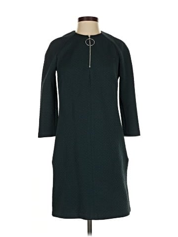 Donna Morgan Casual Dress (view 1)