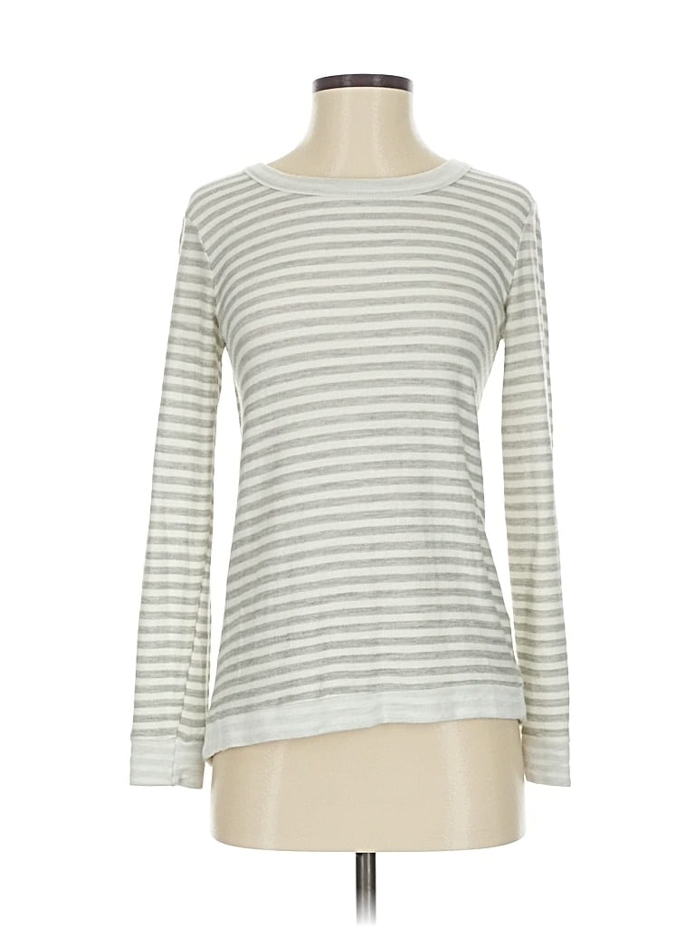 Pre-owned Loveappella Pullover Sweater In Silver