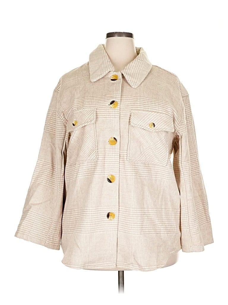 Pre-owned Vigoss Coat In White