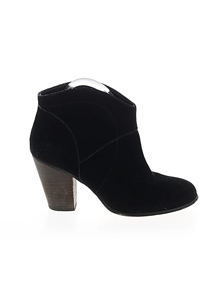 Pre-owned Sole Society Ankle Boots In Black