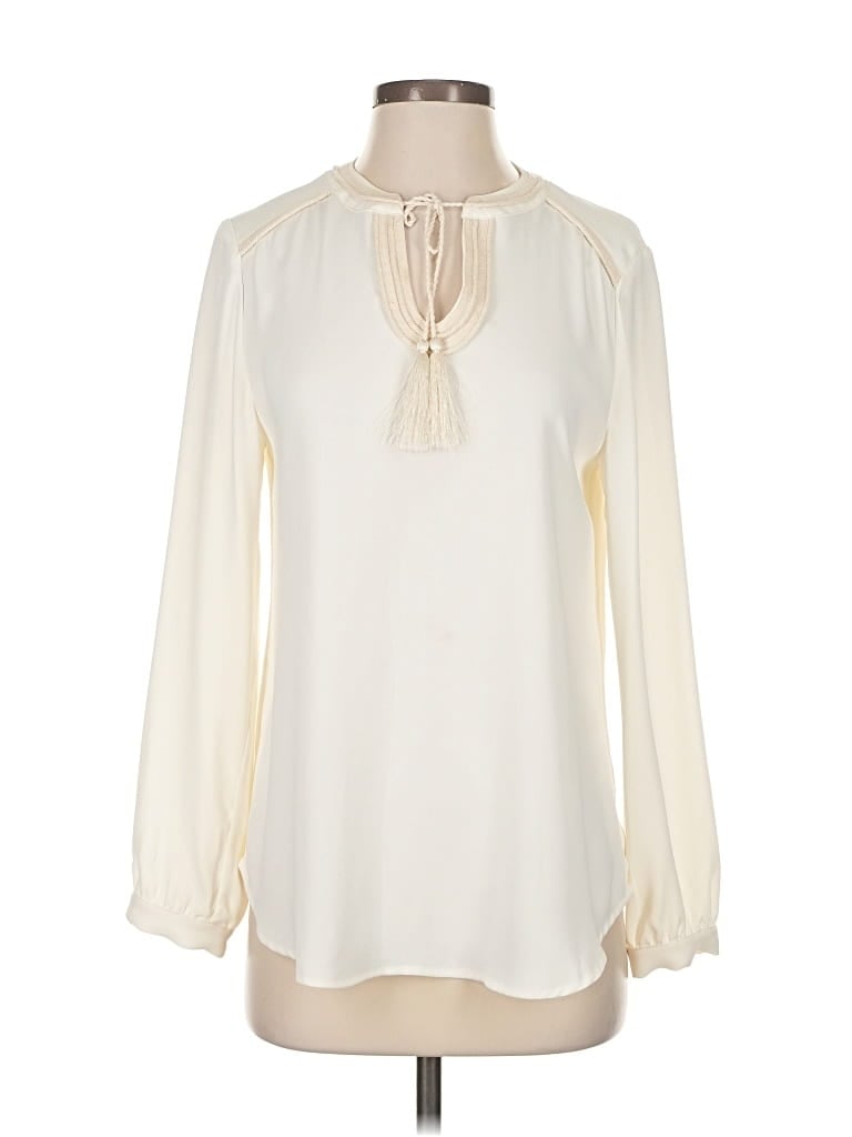 Pre-owned Chico's Long Sleeve Blouse In White