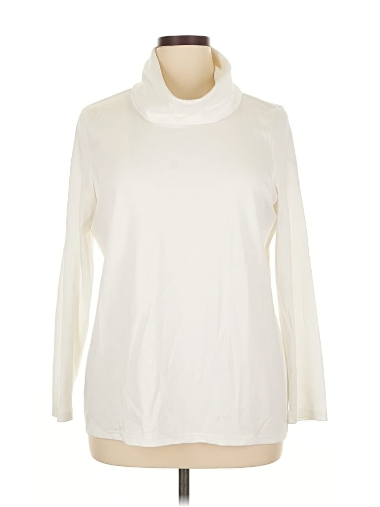 Pre-owned L.l.bean Turtleneck Sweater In White