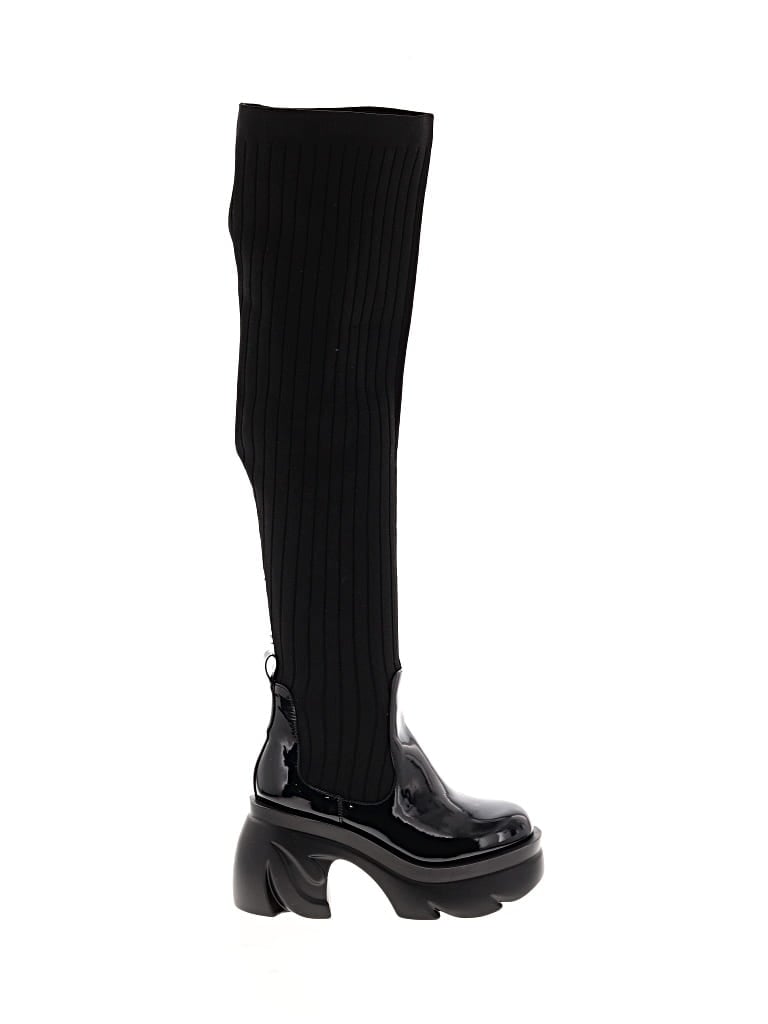 ASSORTED BRANDS Pre-owned Boots In Black