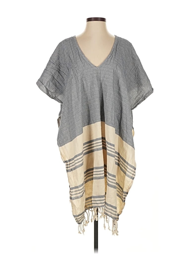 Pre-owned Tribe Alive Poncho In Gray