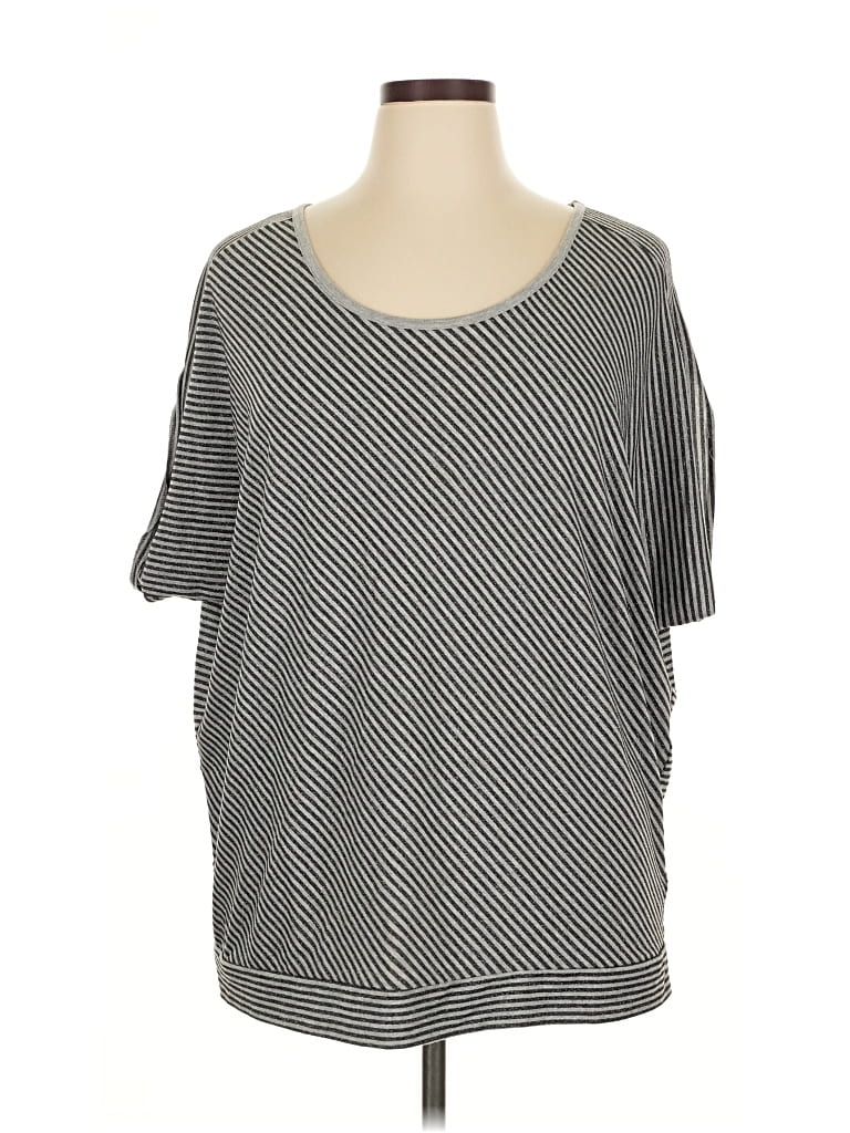 Pre-owned Coldwater Creek Short Sleeve T-shirt In Gray