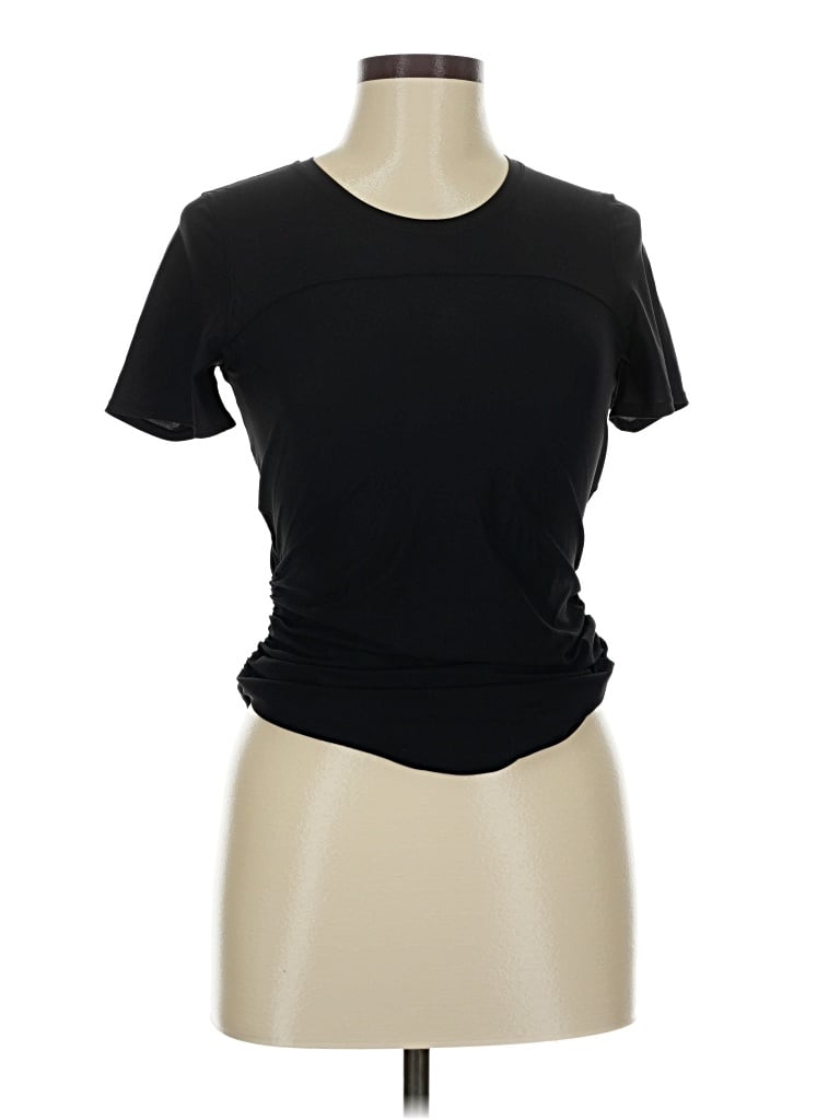 Pre-owned Lululemon Athletica Short Sleeve T-shirt In Black