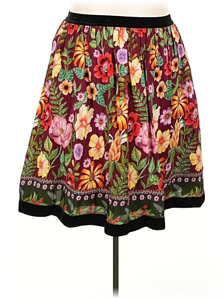 Pre-owned Von Landen Casual Skirt In Burgundy