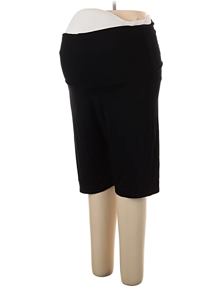 Pre-owned Storq Shorts In Black