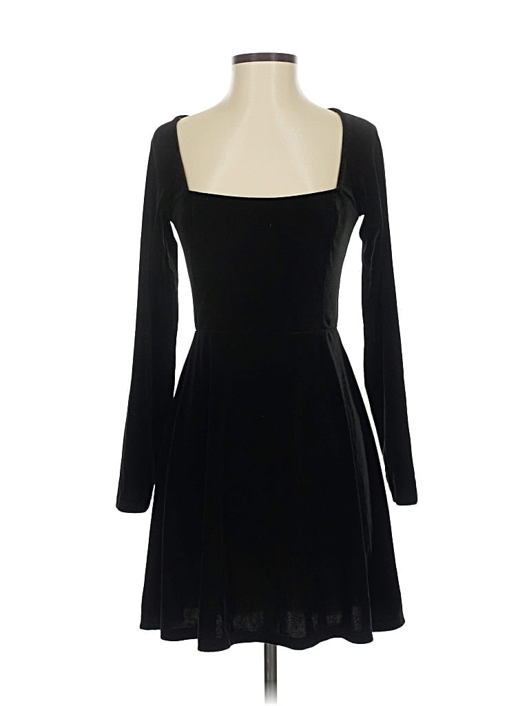 Pre-owned Old Navy Cocktail Dress In Black