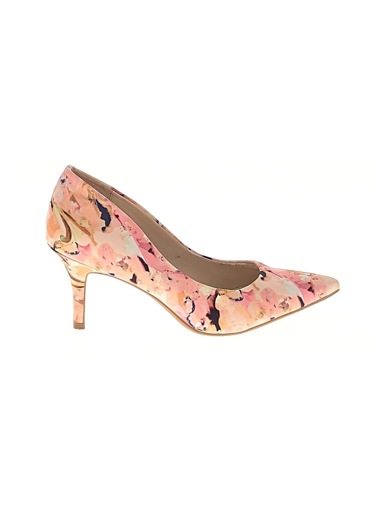 Pre-owned Alfani Heels In Pink