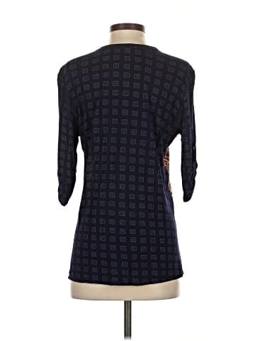 Tiny 3/4 Sleeve Blouse (view 2)