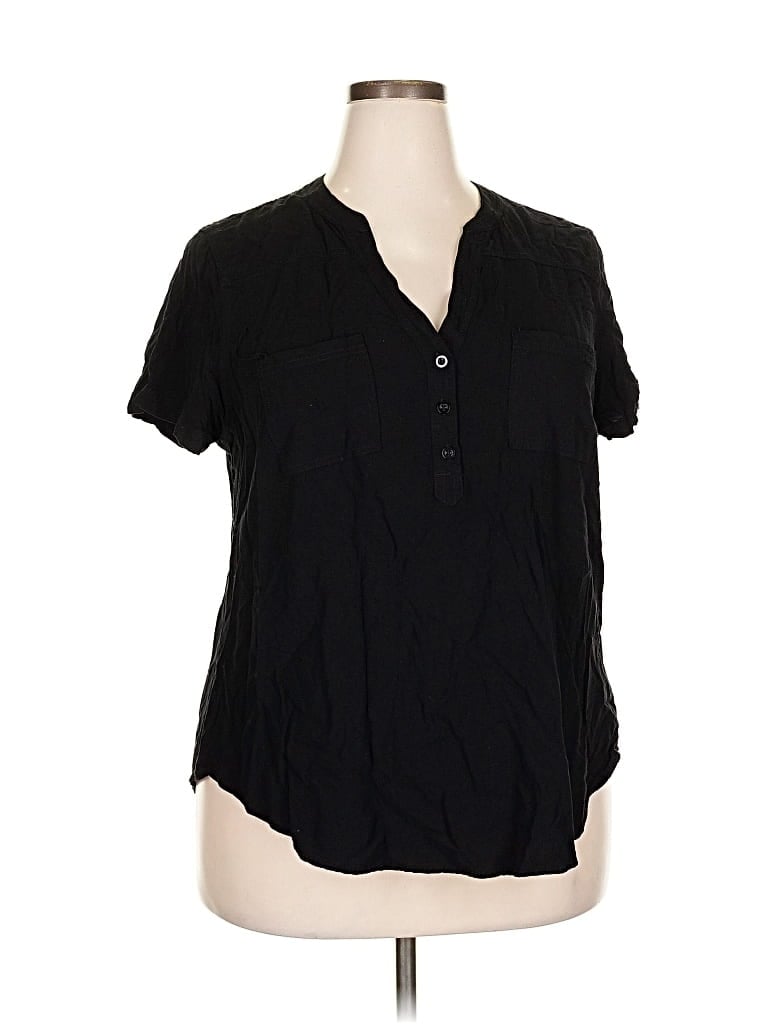Pre-owned Torrid Short Sleeve Blouse In Black