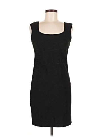 Alice + Olivia Casual Dress (view 1)