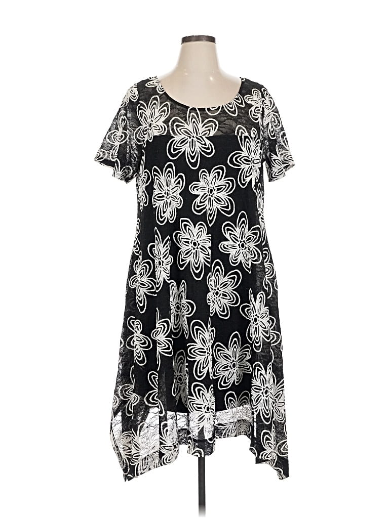 Pre-owned Signature By Robbie Bee Casual Dress In Black