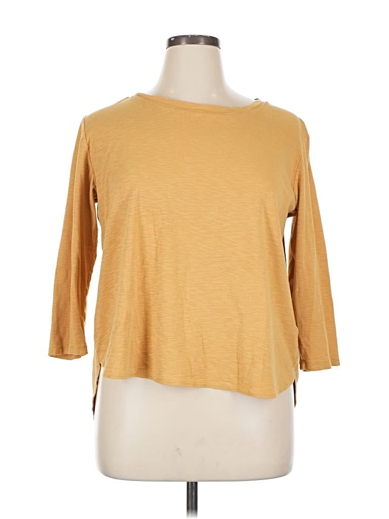 Pre-owned Kirkland Signature 3/4 Sleeve T-shirt In Gold