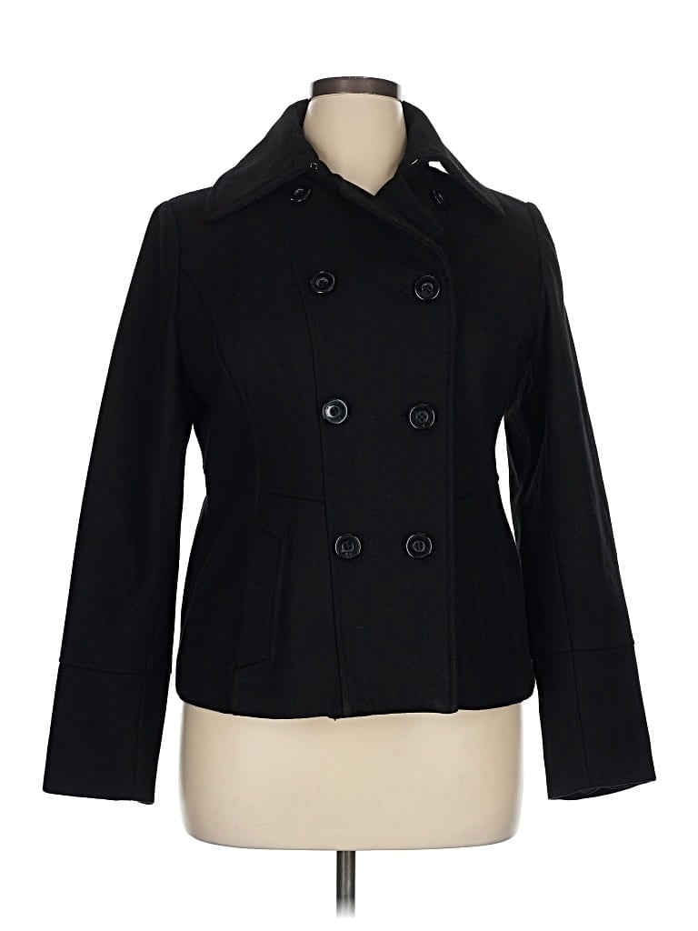 Pre-owned Guess Coat In Black
