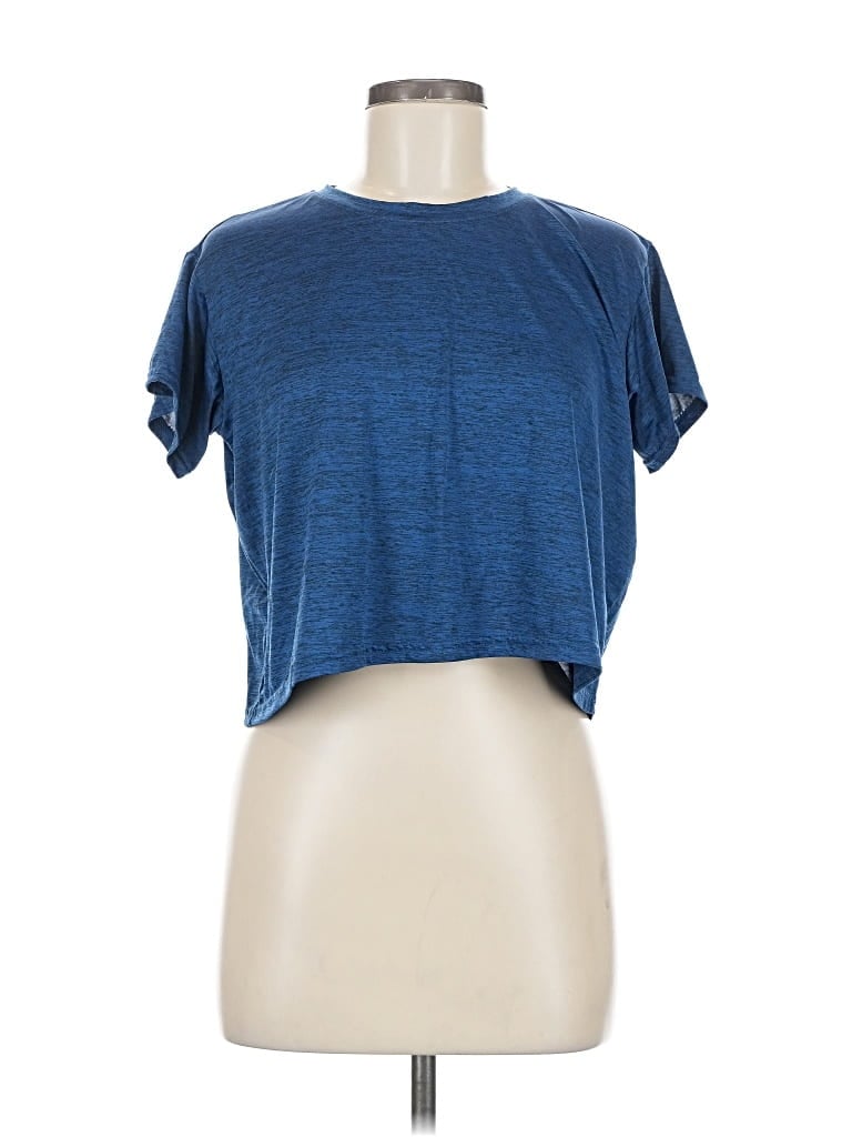 REAL ESSENTIALS Pre-owned Active T-shirt In Blue
