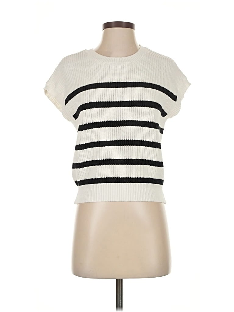 Pre-owned Moon & Madison Sweater Vest In White