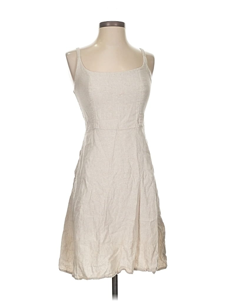 Pre-owned Old Navy Casual Dress In White