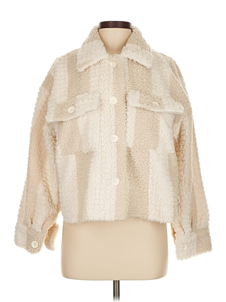 Pre-owned Blu Pepper Faux Fur Jacket In White