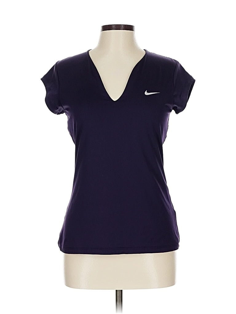 Pre-owned Nike Active T-shirt In Purple