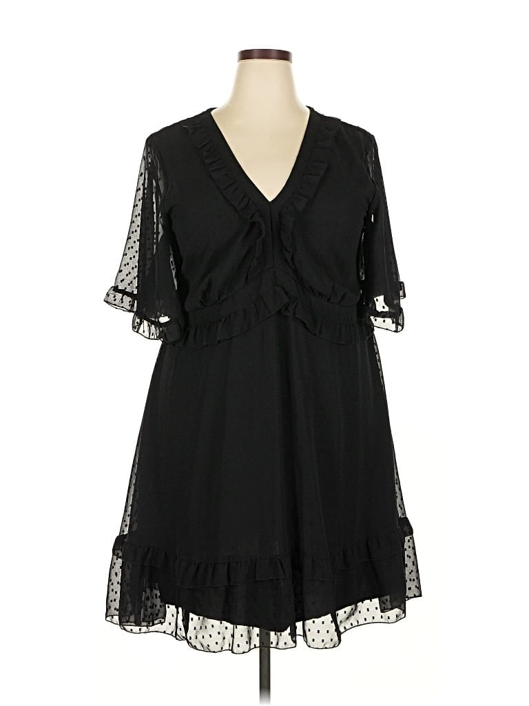 Pre-owned Boohoo Casual Dress In Black