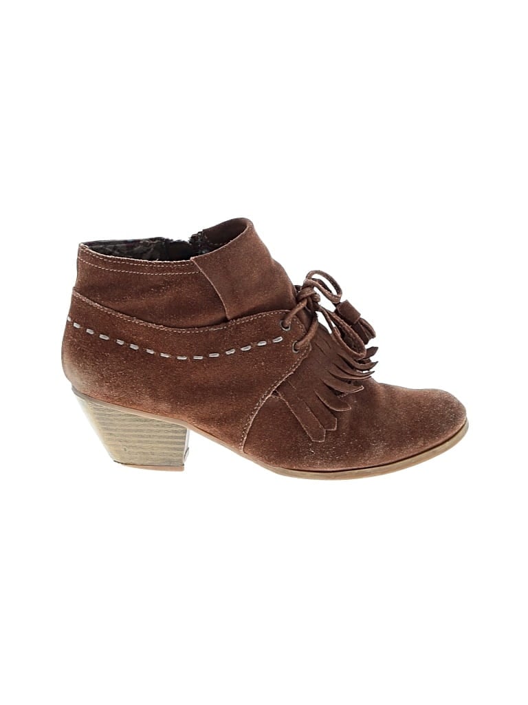 Pre-owned Bc Ankle Boots In Brown