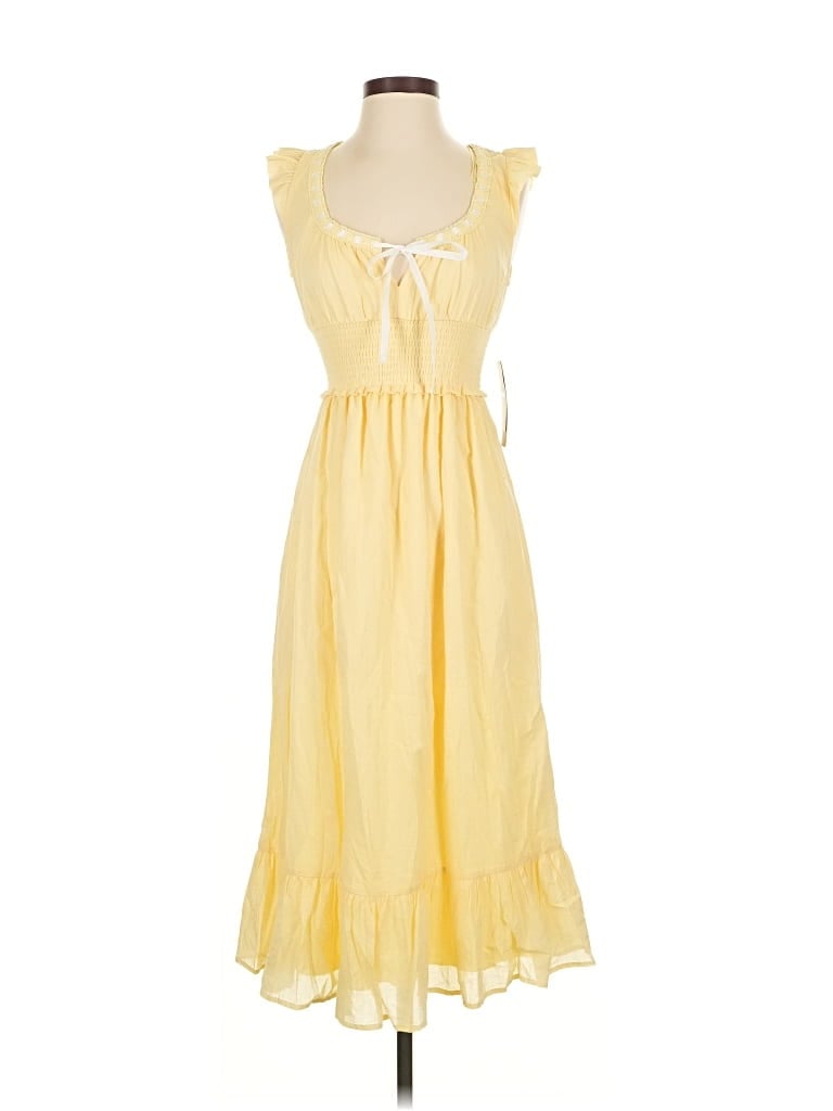 Kingston Grey Casual Dress In Yellow