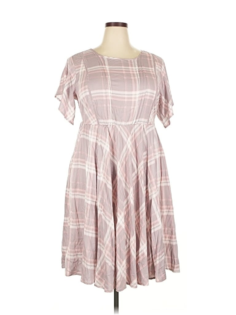 Pre-owned Torrid Casual Dress In Pink