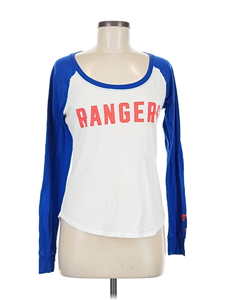 Pre-owned Victoria's Secret Pink Long Sleeve T-shirt In White