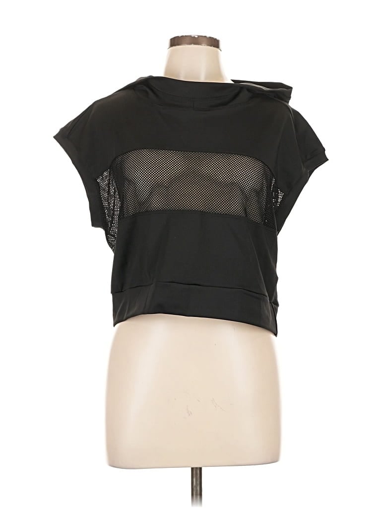 Pre-owned Shein Sleeveless T-shirt In Black