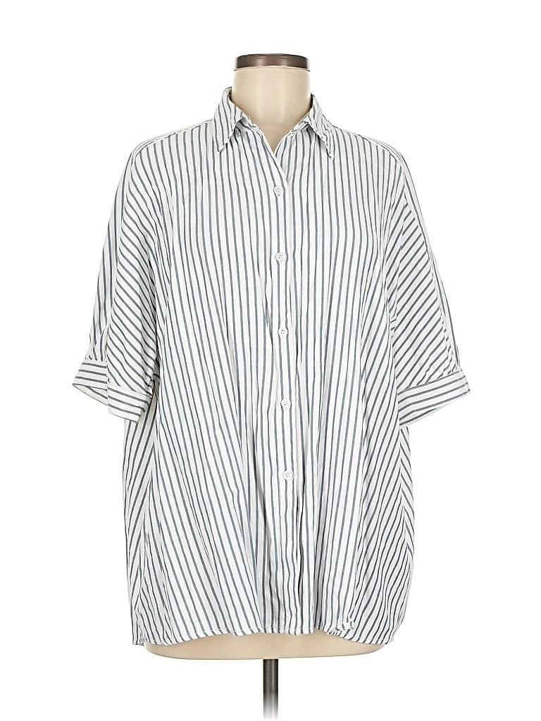 Pre-owned Max Studio 3/4 Sleeve Button Down Shirt In Silver