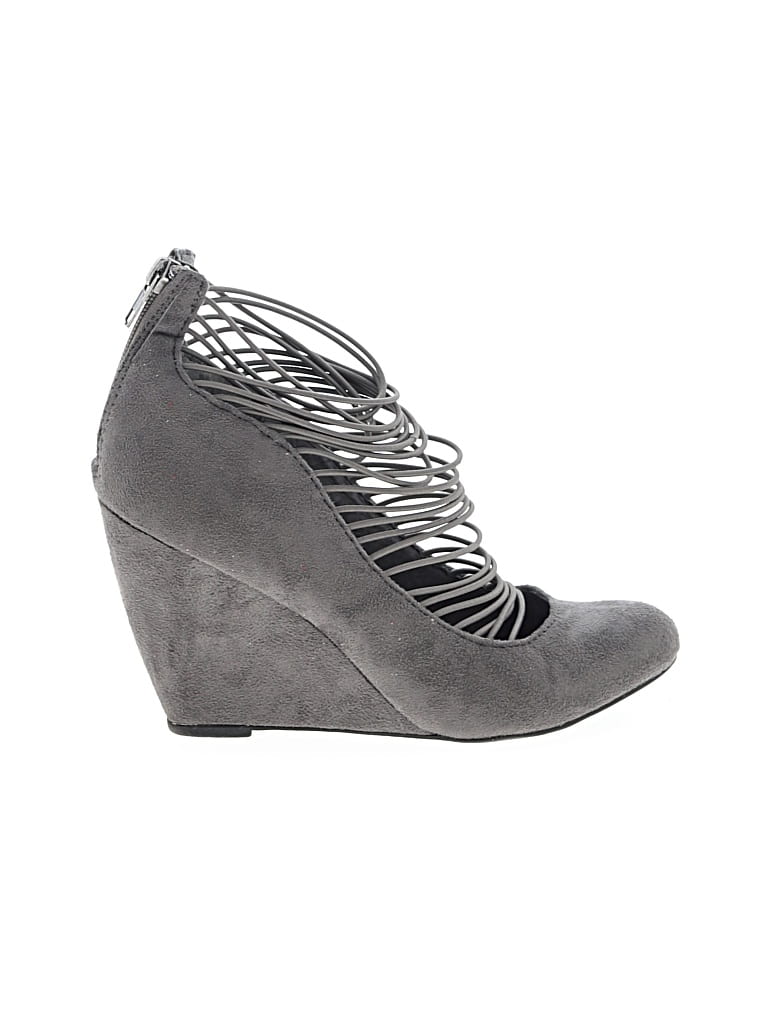 Pre-owned Nine West Flats In Gray