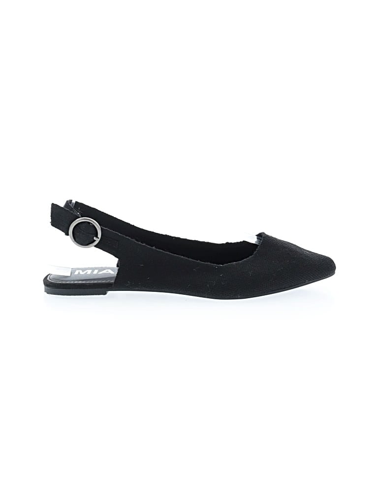 Pre-owned Mia Sandals In Black