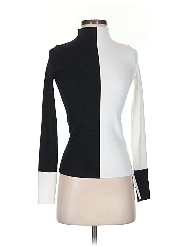 Commense Turtleneck Sweater In White