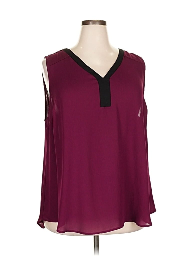 Pre-owned Torrid Sleeveless Blouse In Burgundy