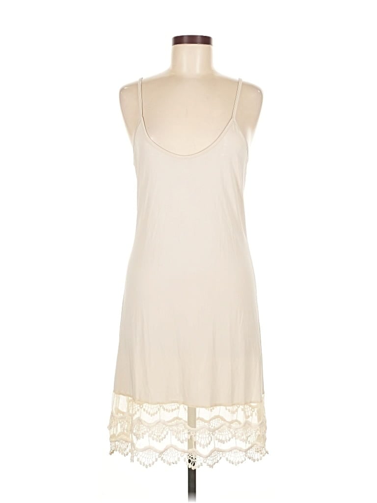 Pre-owned Venus Casual Dress In White