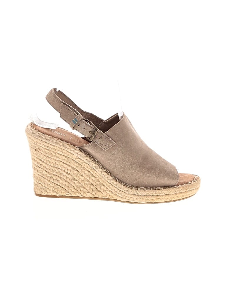 Pre-owned Toms Wedges In Brown