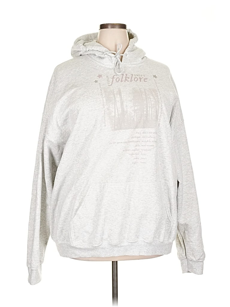 Pre-owned Gildan Sweatshirt In Silver