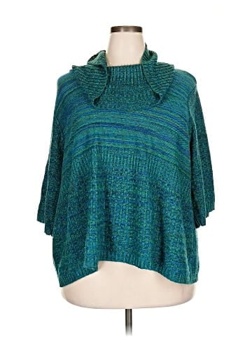 Catherines Poncho (view 1)