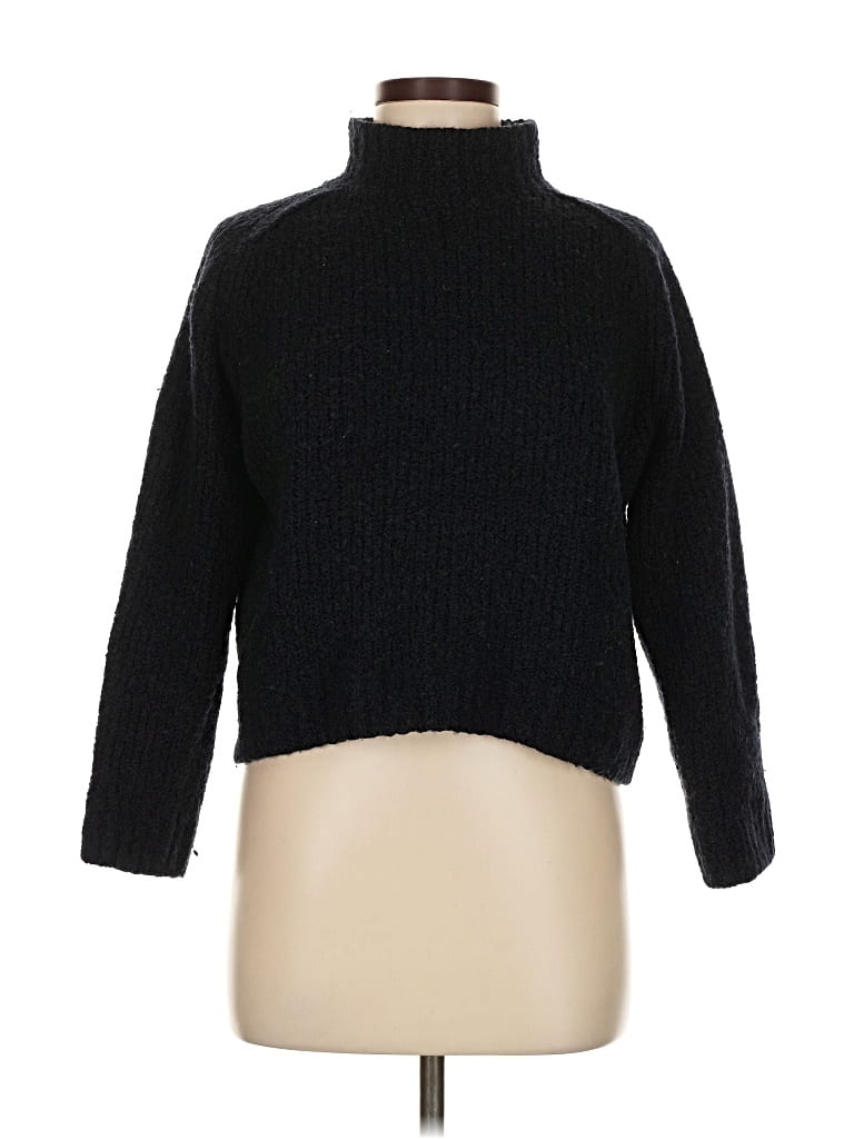 Pre-owned Vince Turtleneck Sweater In Black