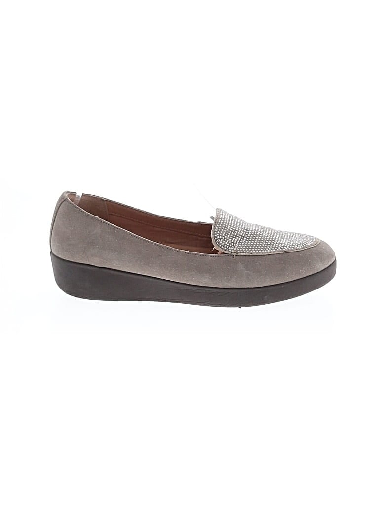 Pre-owned Fitflop Flats In Gray