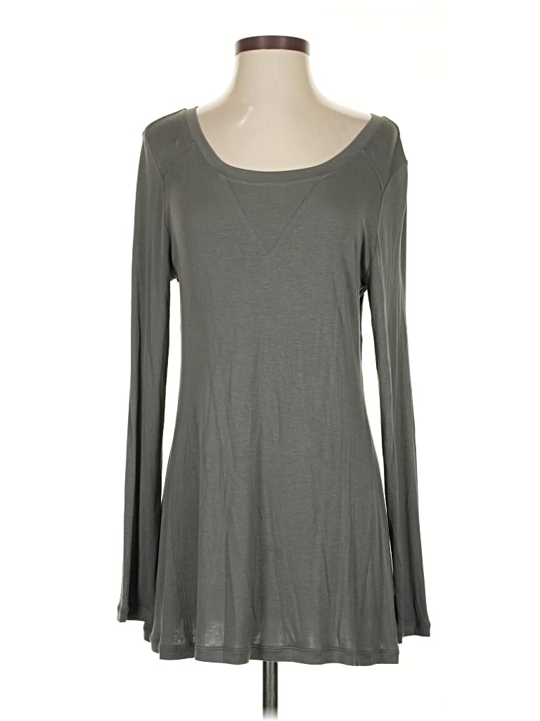 Pre-owned Cabi 3/4 Sleeve T-shirt In Gray