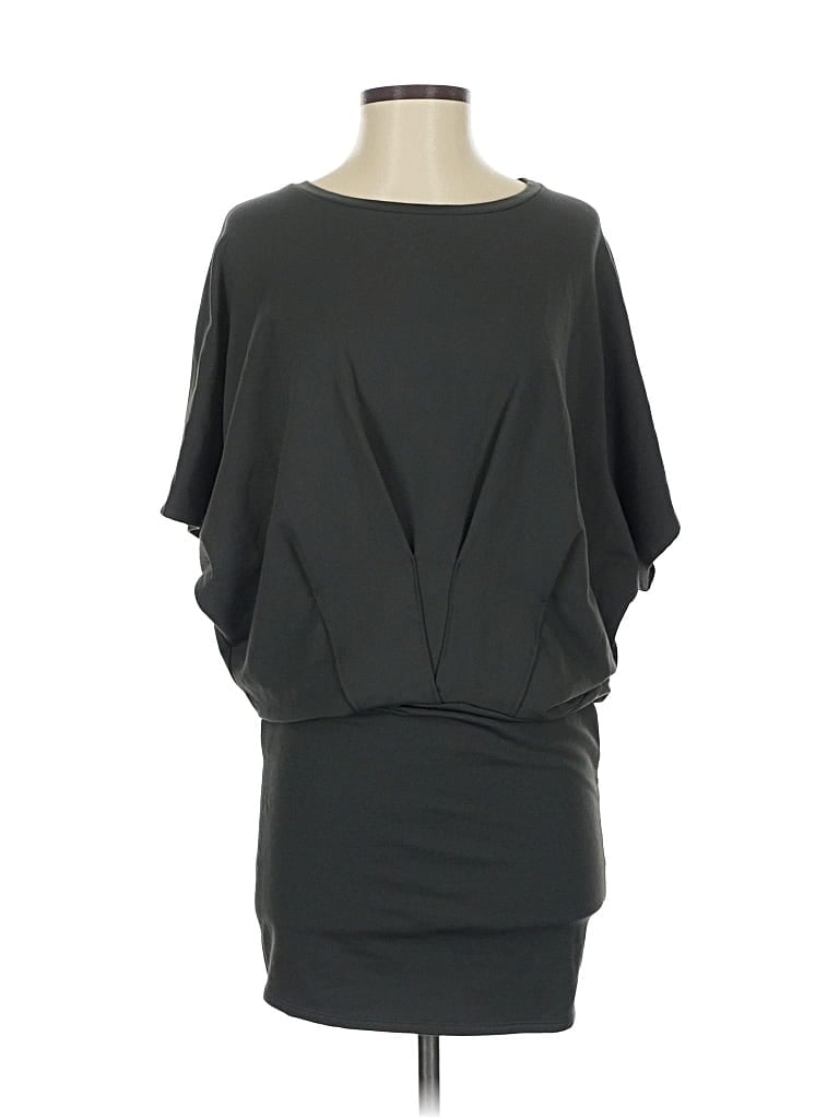 Pre-owned Athleta Casual Dress In Gray