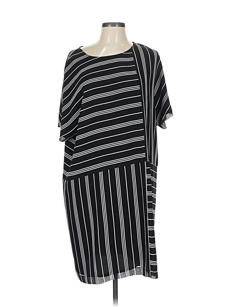 Pre-owned Dkny Casual Dress In Black