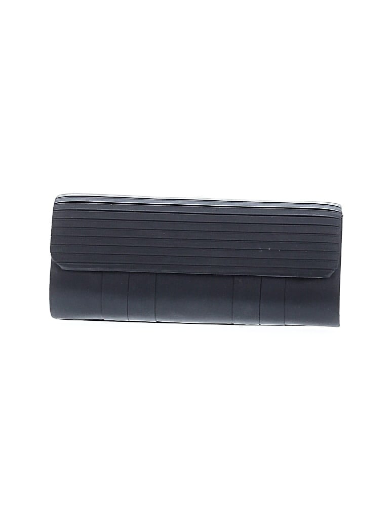 Pre-owned Nina Clutch In Black