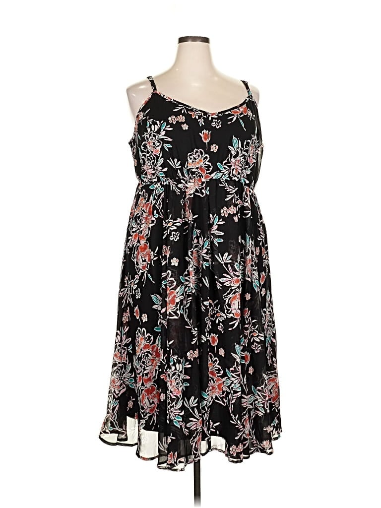 Pre-owned Torrid Casual Dress In Black